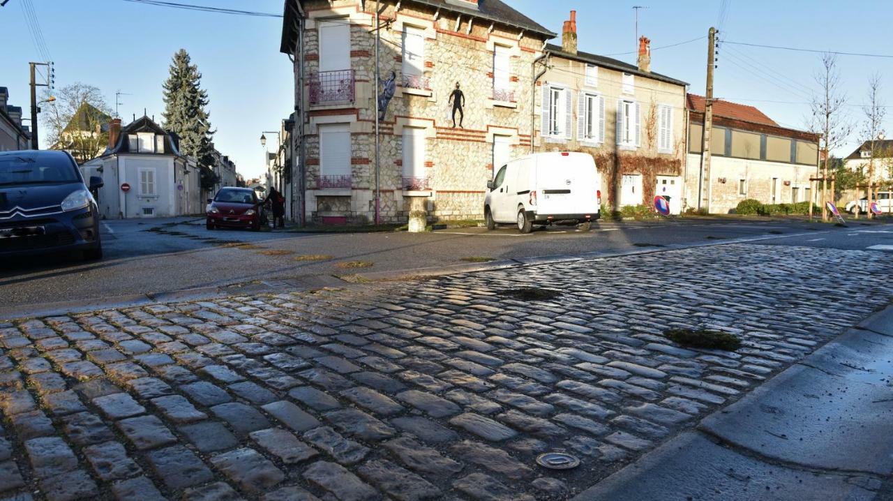 Le 11 Bis Villa Bourges Eksteriør billede