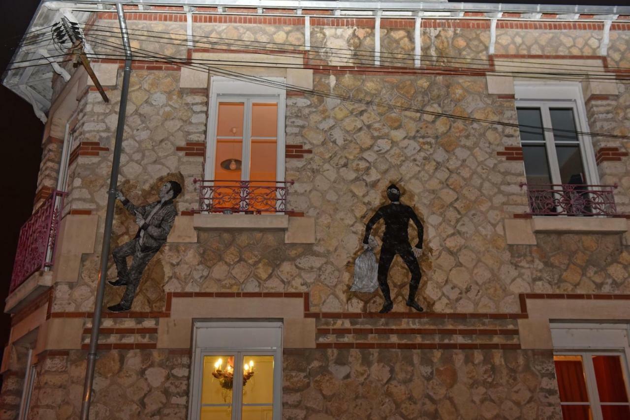 Le 11 Bis Villa Bourges Eksteriør billede